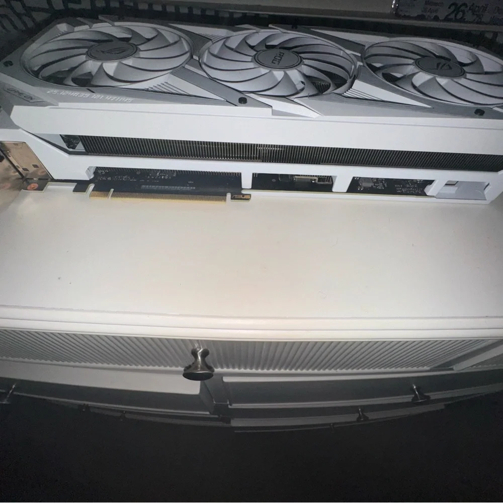 3090 24gb rog strix white Graphics card GPU